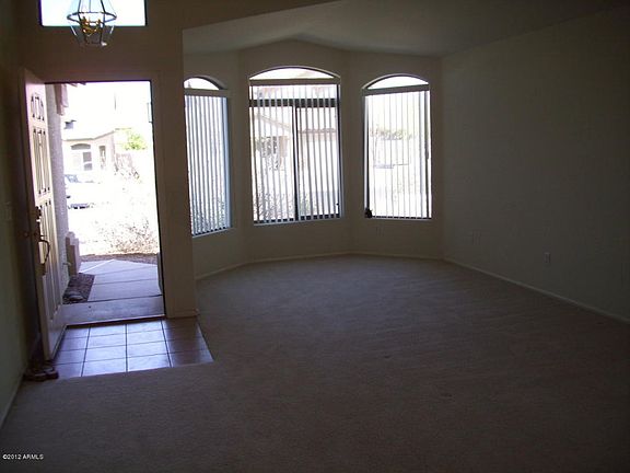 5th image of 55 W Holstein Trl