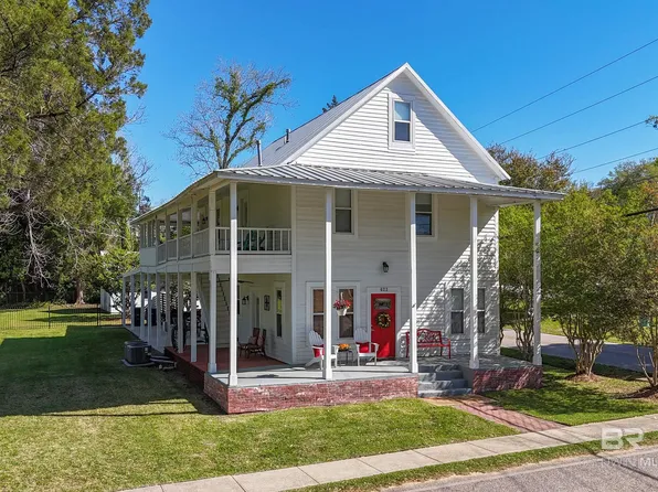 623 Dryer Ave, Daphne, AL 36526