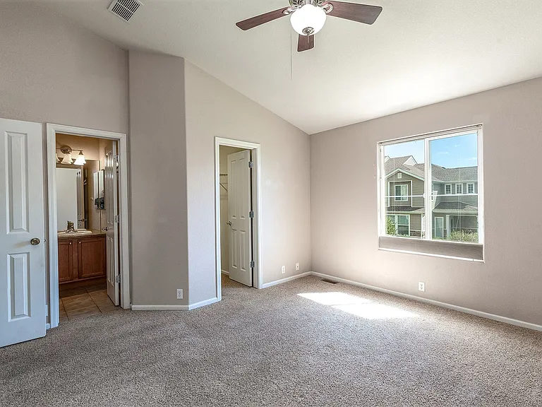 7230 Red Sand Grv — Photo 12