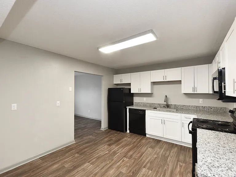 Kitchen + Modern Cabinetry