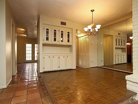 5th image of 10812 Briar Forest Dr #8-31