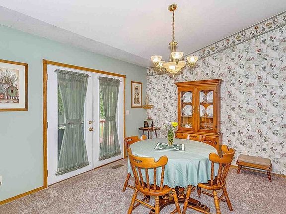 5th image of 1855 Kendrick Ln