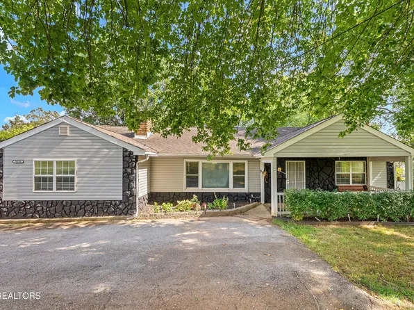 3810 Buffat Mill Rd, Knoxville, TN 37914