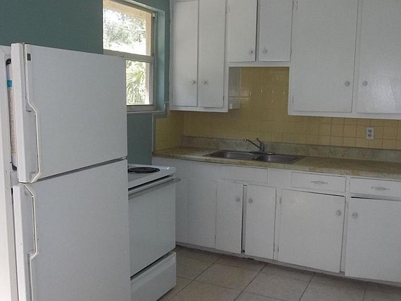 4th image of 314 Linden Ln
