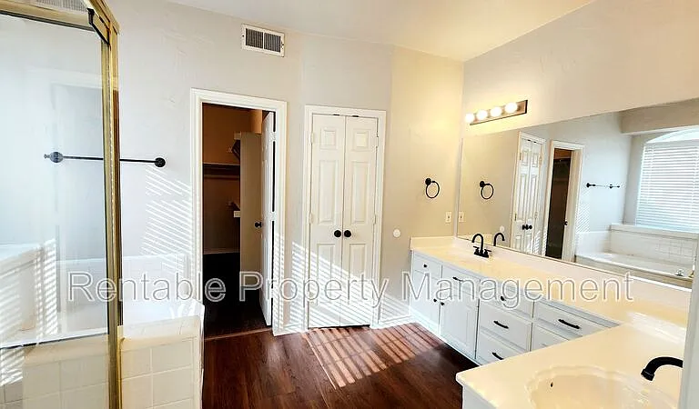 1185 Len Mar Dr — Photo 13