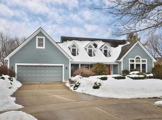 1213 Leicester Pl, Columbus, OH 43235