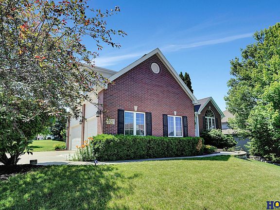2nd image of 9249 Foxen Cir