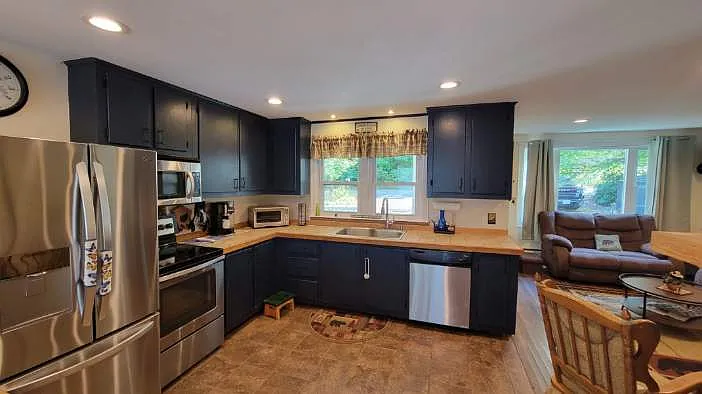 103 Lakeshore Dr — Photo 4