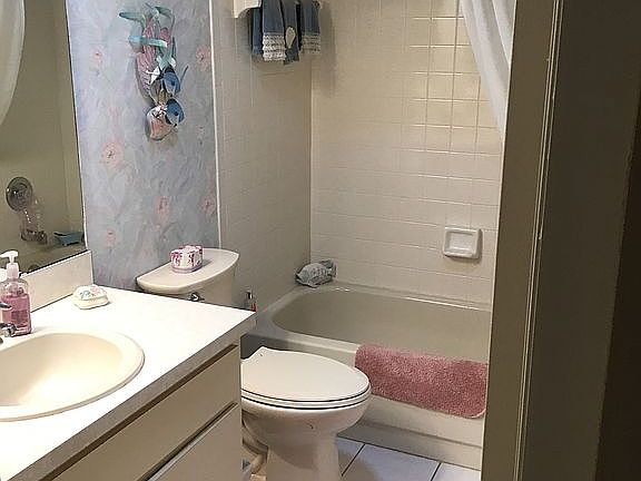 3rd image of 8673 SW 96th Ln Unit B