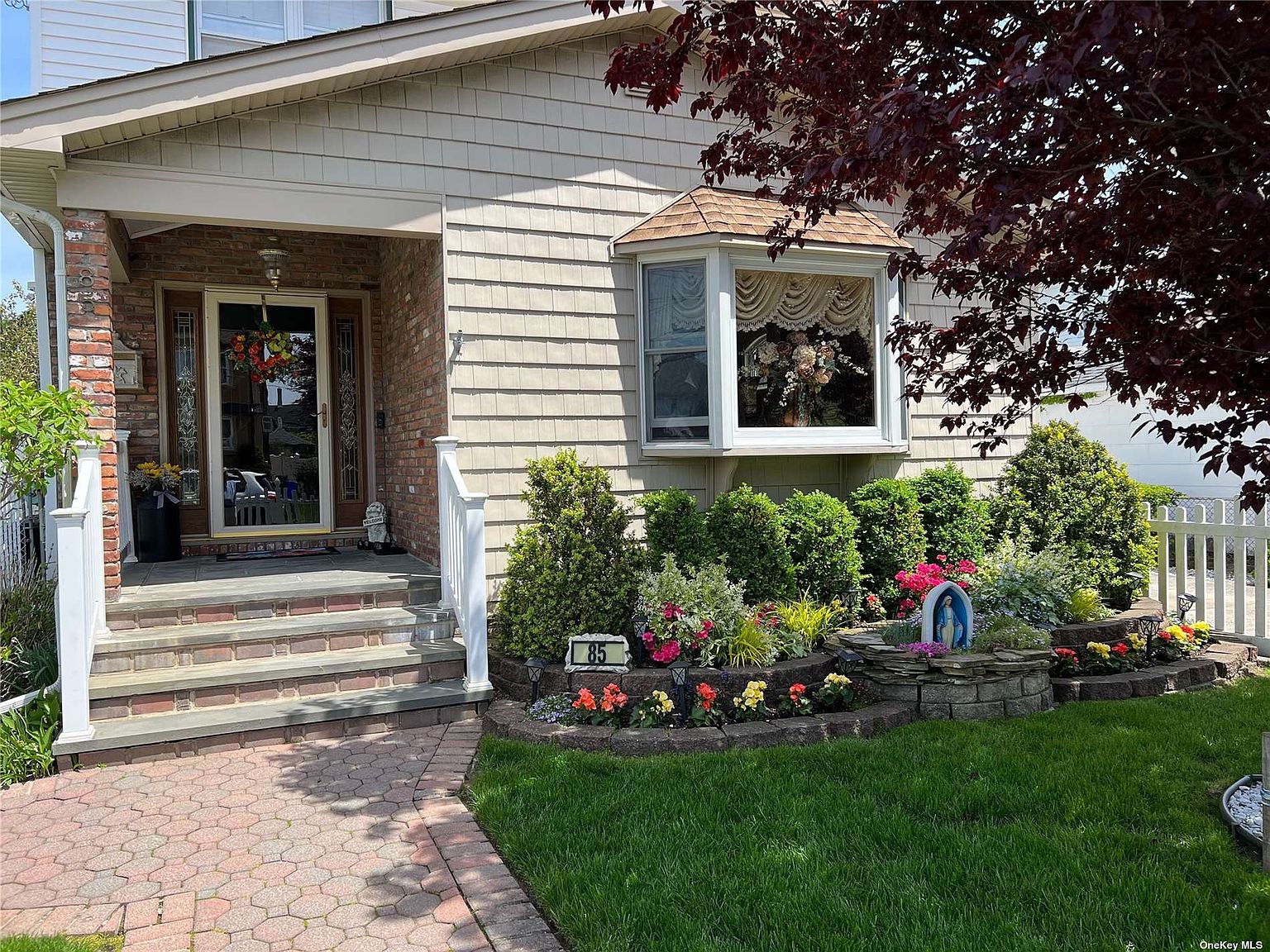 85 Oakland Avenue, Lynbrook, NY 11563 MLS 3454981 Zillow