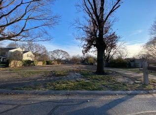 13 E Lynwood Blvd, Wichita, KS 67207