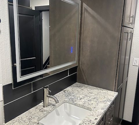 1st floor bathroom with Tub & Shower