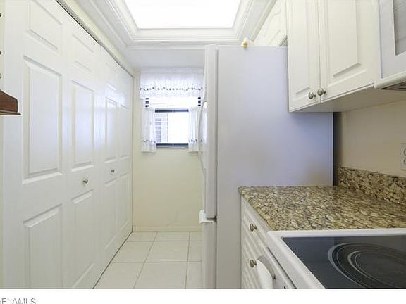5th image of 1901 Clifford St APT 402