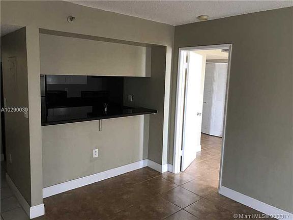 2nd image of 850 N Miami Ave APT 506