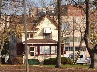 6223 10th Ave #2, Kenosha, WI 53143