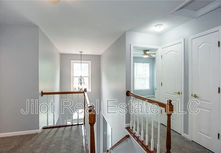 483 Mountain Oaks Pkwy — Photo 22