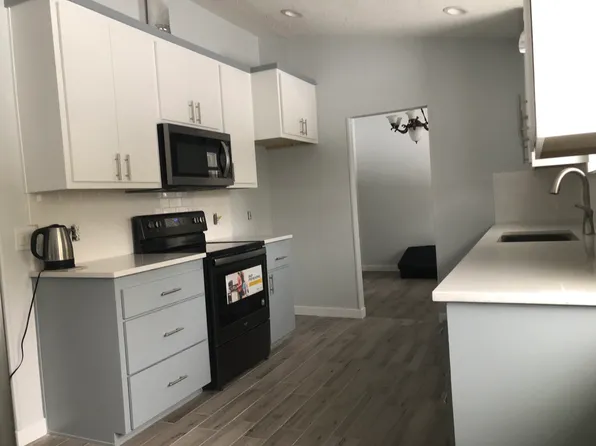 6876 S Spruce St, Centennial, CO 80112
