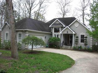 536 E Dickinson Ave, Galloway, NJ 08205