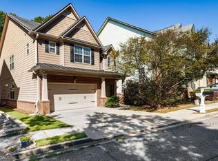 5670 Chatham Cir, Norcross, GA 30071