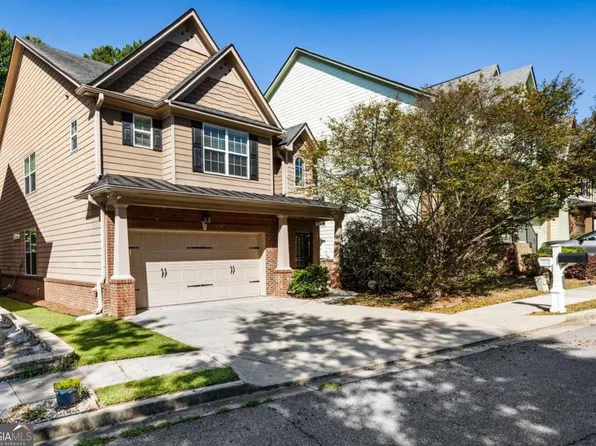 5670 Chatham Cir, Norcross, GA 30071