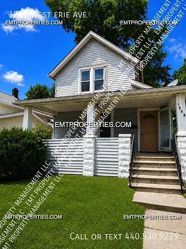 1220 W Erie Ave Photo 1