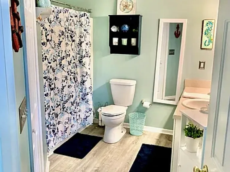 601 Tisbury Ln — Photo 22
