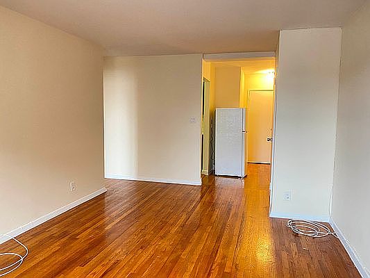 1st image of 86-15 Elmhurst Ave #2E