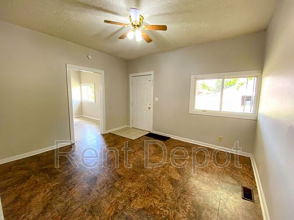 3rd image of 1030 W Missouri St