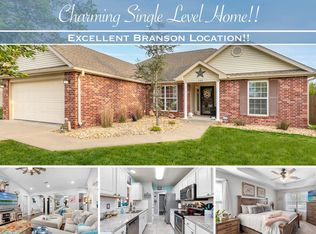 106 Acorn Ln, Branson, MO 65616