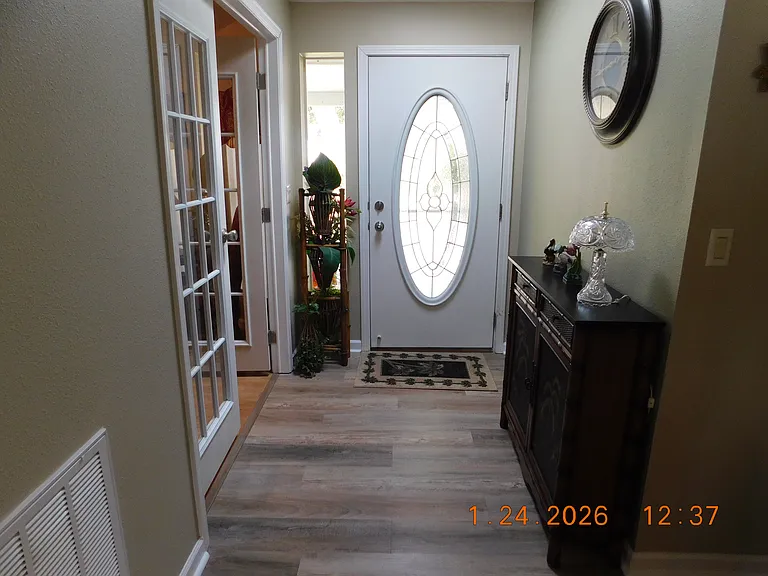 414 Sioux Blvd — Photo 2