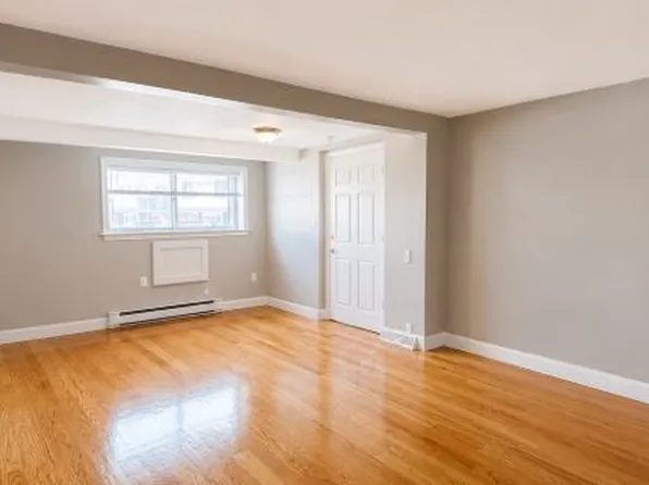 23 Roughan St, Revere, MA