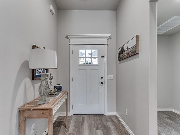4th image of 4204 Palisade Ln