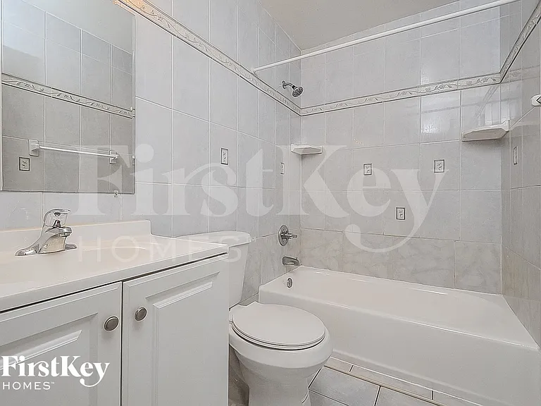 4402 S Lanier Dr — Photo 9