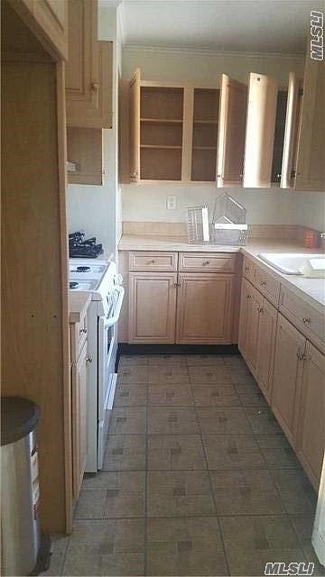 2nd image of 13905 253rd St