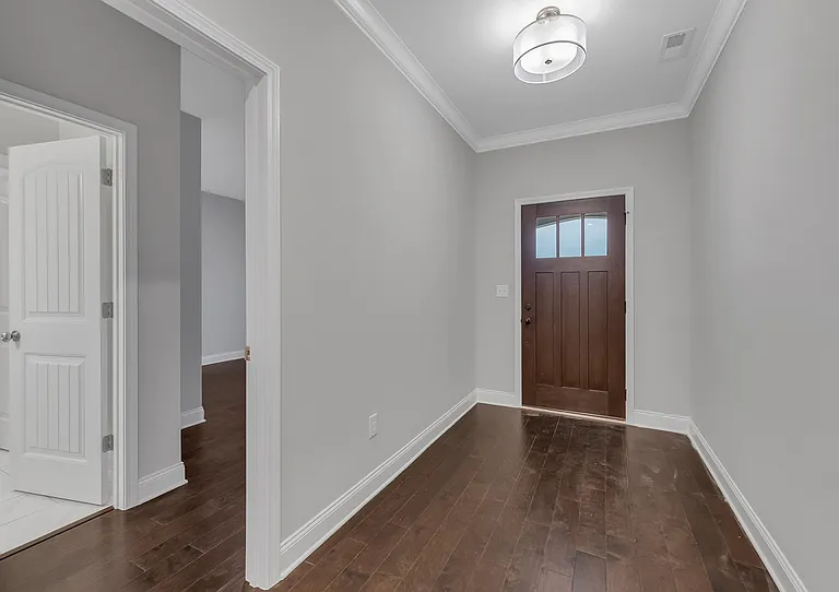 2 Wordsworth Rd — Photo 3