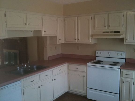 5376 Lock Bay Ln, Memphis, TN 38135