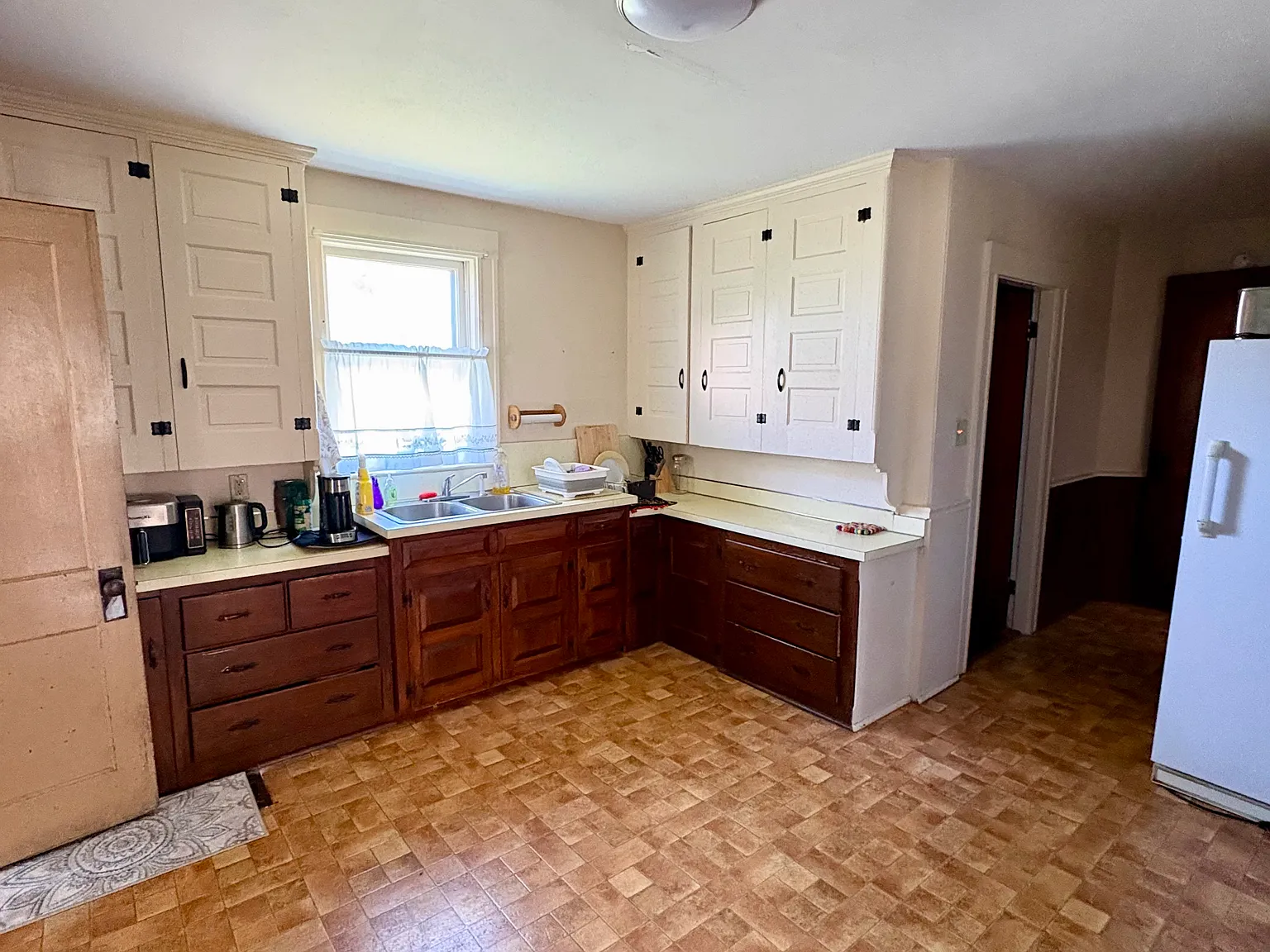 2 bed, 1500 sqft, $2,500 — Photo 4