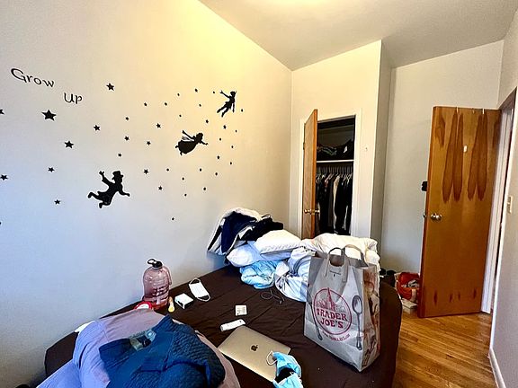 4th image of 128 Thompson St APT 14