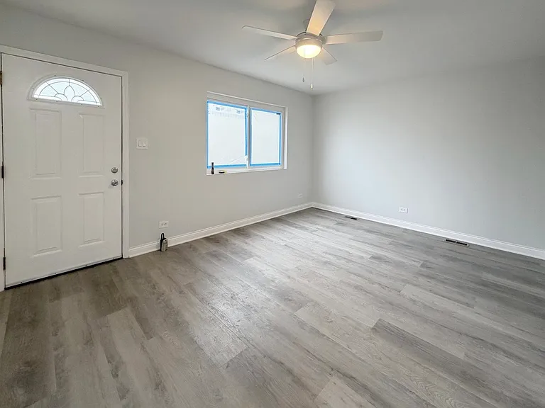 11361 S Racine Ave — Photo 10