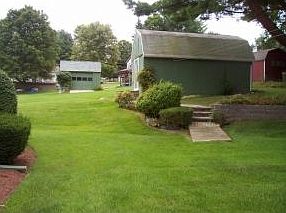 3rd image of 1 Laine Ct
