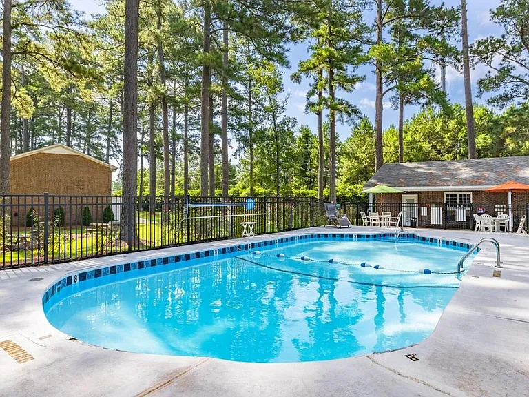 Tryon Estates — Photo 2