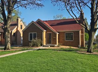 4520 Urbandale Ave, Des Moines, IA 50310