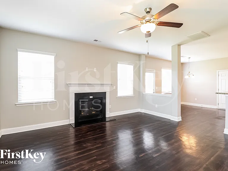 4908 Wilcrest Ct — Photo 3