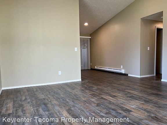 4th image of 3634 E B St #A