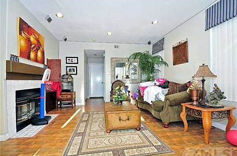 4th image of 410 Krista Ct