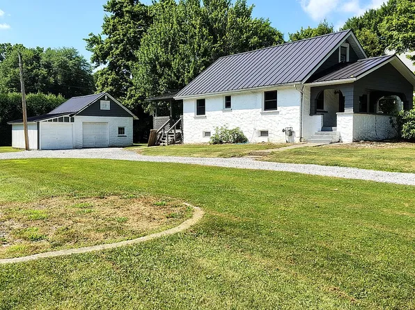 206 Vernon Rd, Greenville, PA 16125