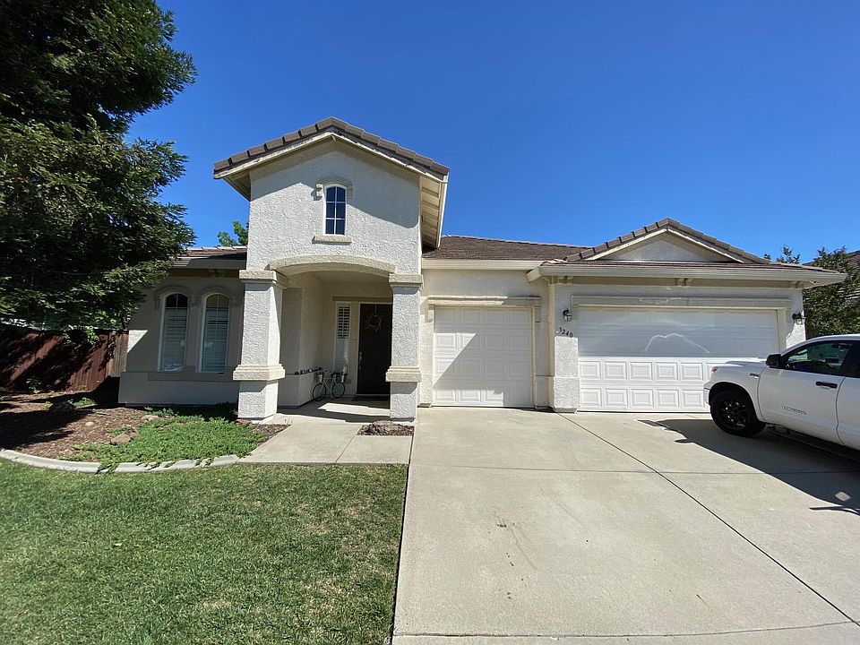 1st image of 3240 Markham Way