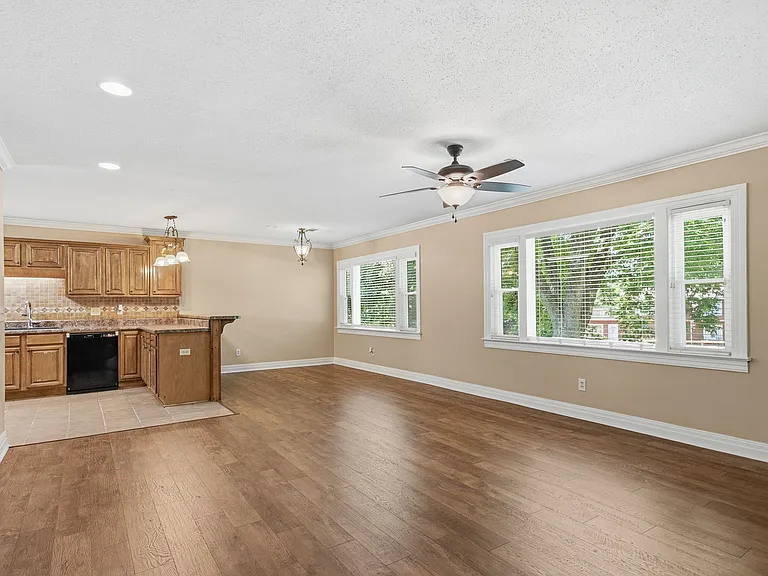 7432 Old Greensboro Rd — Photo 10