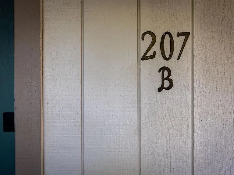 207 Stony Point Rd #B — Photo 17