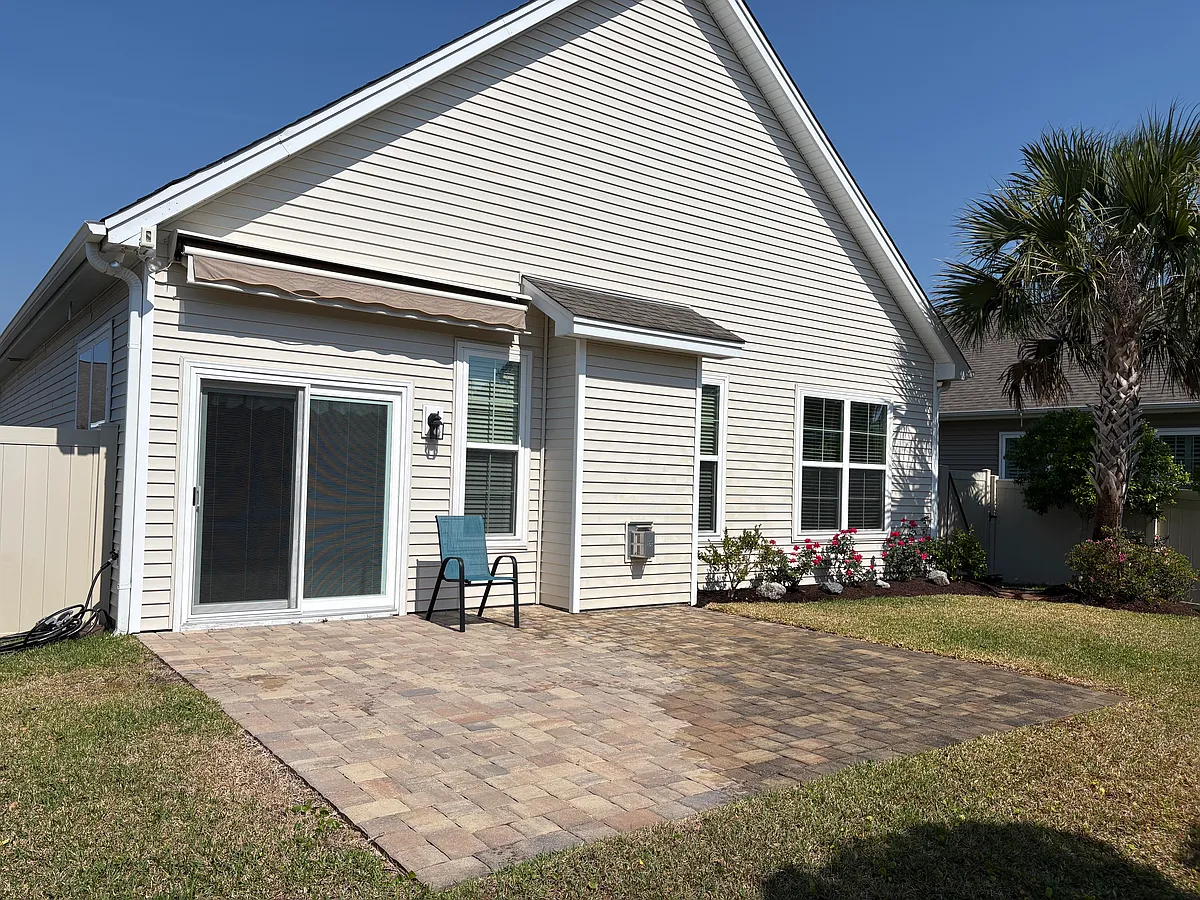 Building Photo - 962 Witherbee Way